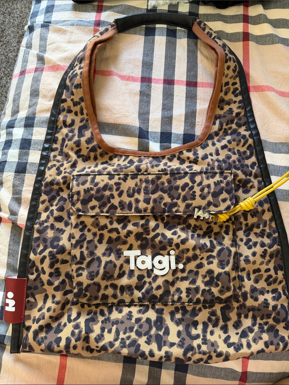 Leopard-Print Shoulder Tote in Brown